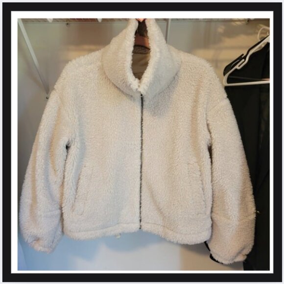 Lululemon Cinchable Fleece Zip-Up - Picture 5 of 7